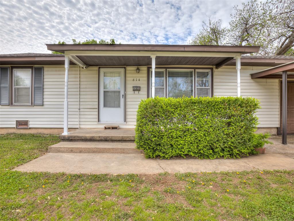 614 E Arbor Drive Property Photo