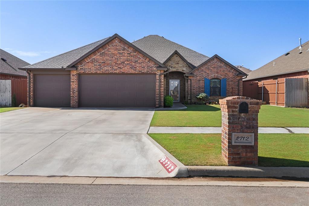 2712 Falling Leaves Drive Property Photo