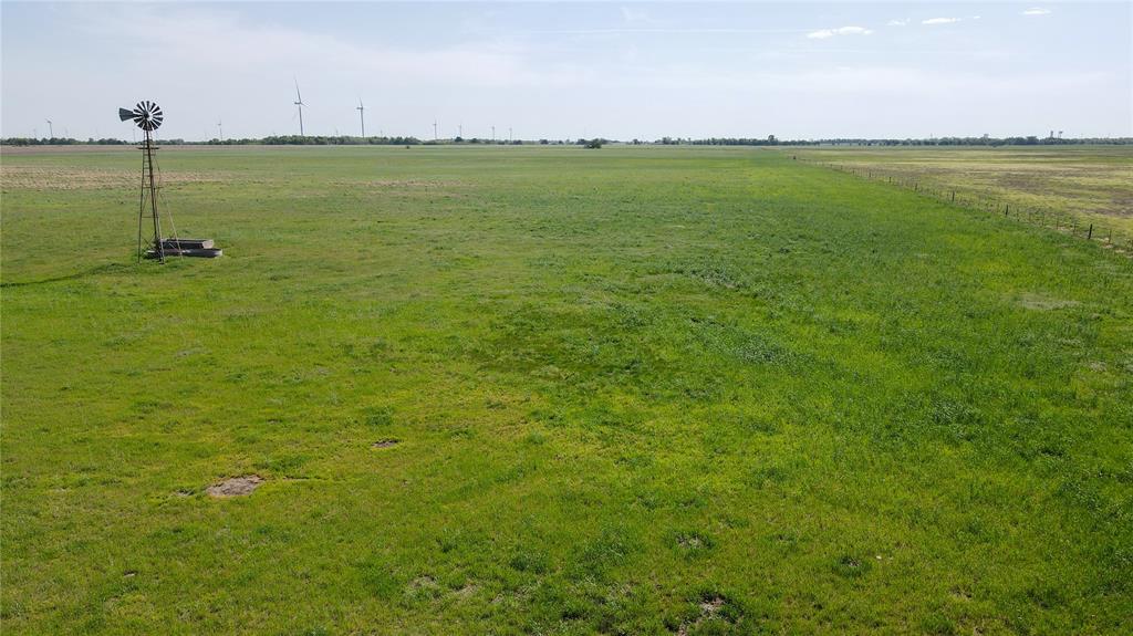 N Rockwell Avenue Property Photo