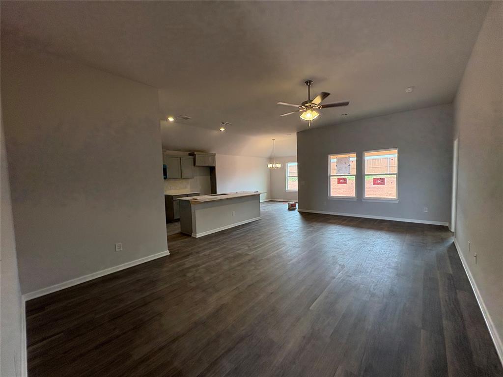 2325 Se 89th Terrace Property Photo 3