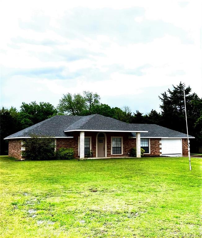 705 Cambridge Drive Property Photo 1