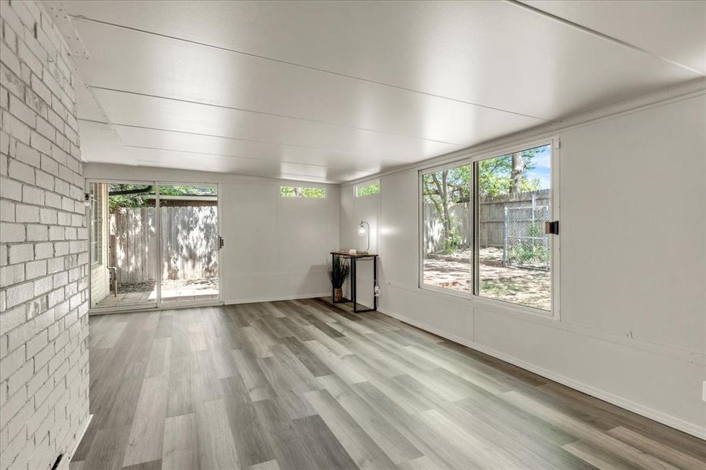 10908 Bel Air Place Property Photo 12