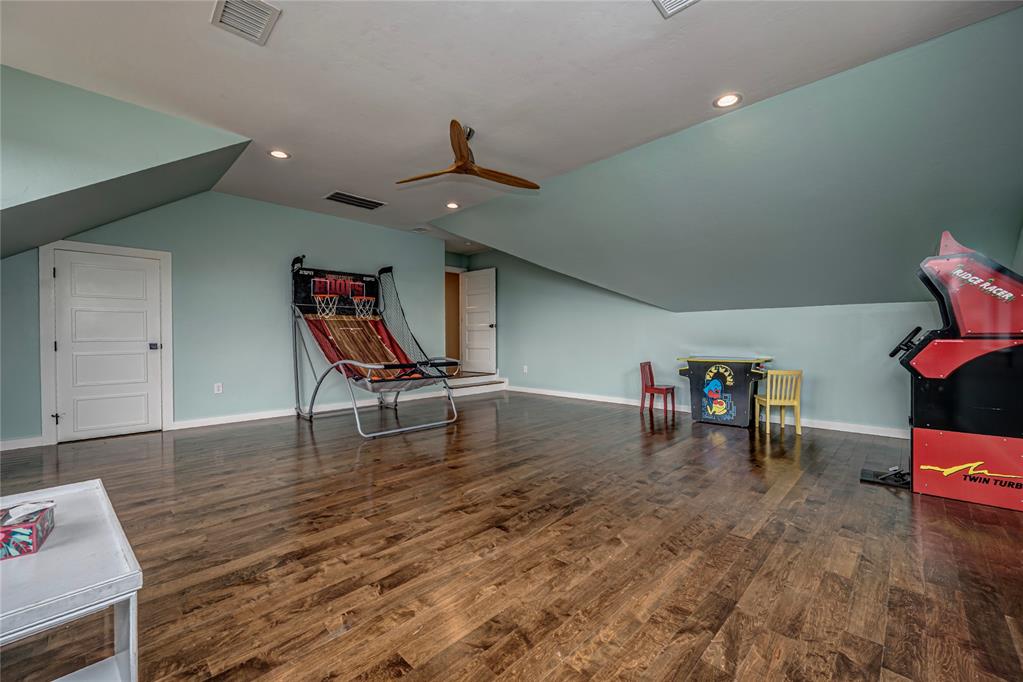 3441 Montilla Court Property Photo 21