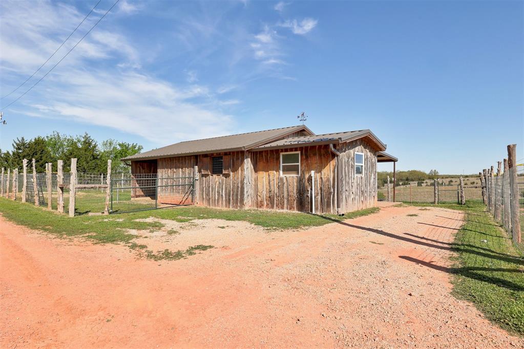Cherokee Lane Property Photo