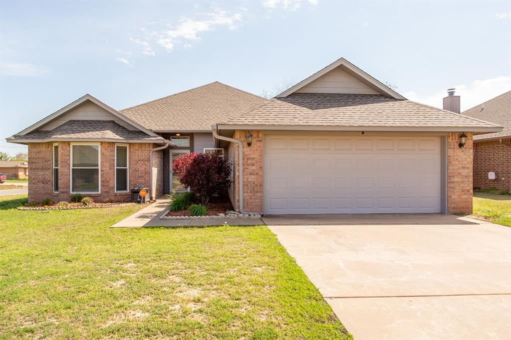 401 Okarche Property Photo 1