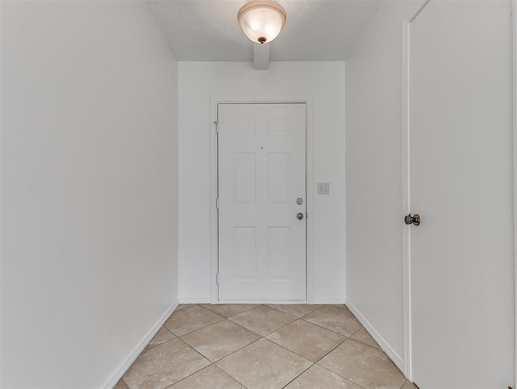 1108 Sw 81st Street Property Photo 7