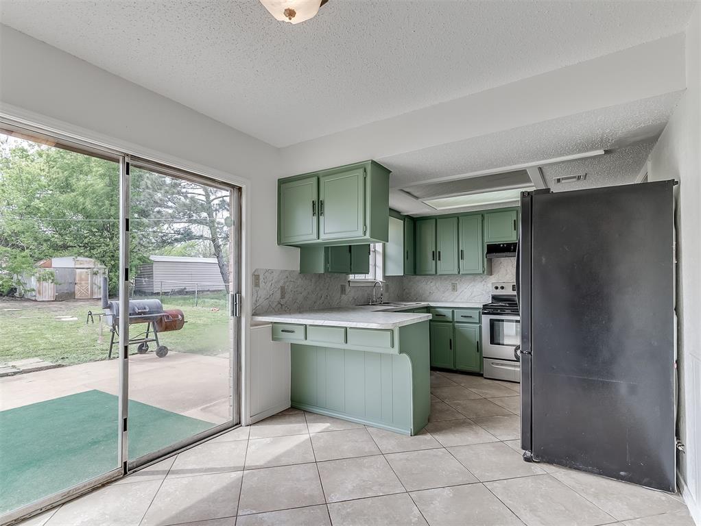 1108 Sw 81st Street Property Photo 14