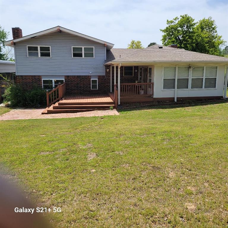 13723 Ravenswood Drive Property Photo 3