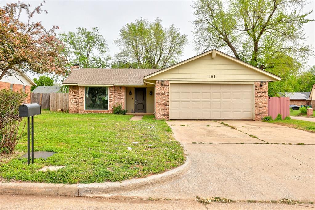 101 Cambridge Drive Property Photo