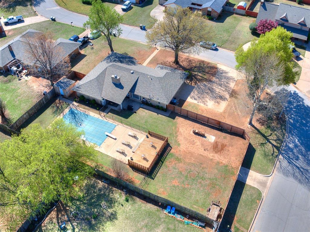 814 Hickory Stick Drive Property Photo 2
