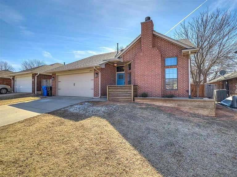 2912 Canyon Oaks Court Property Photo