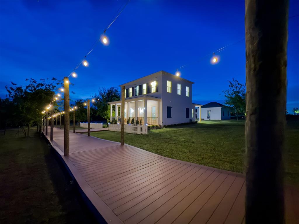 18443 Boardwalk Crossing Property Photo