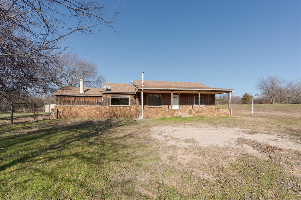 330348 E 1010 Road Property Photo 3