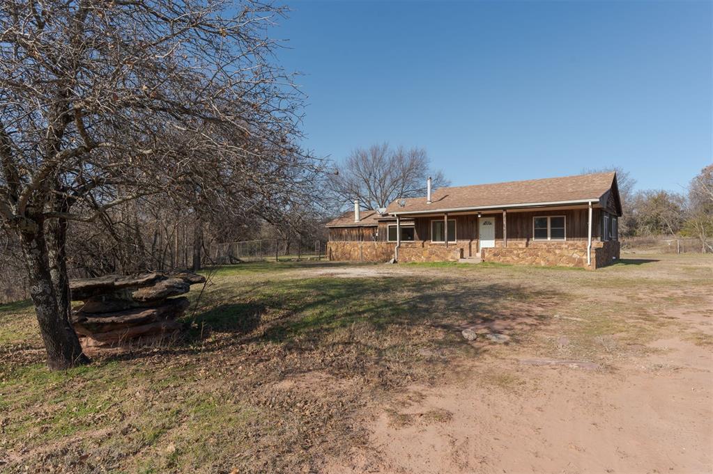 330348 E 1010 Road Property Photo 5