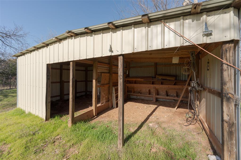 330348 E 1010 Road Property Photo 10