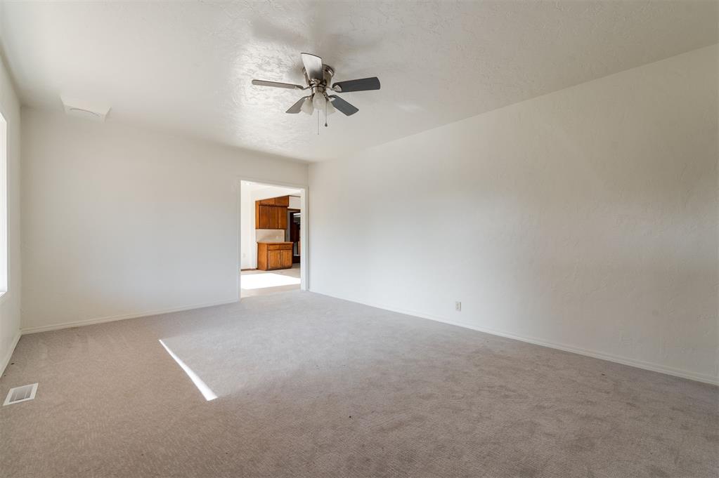 330348 E 1010 Road Property Photo 16