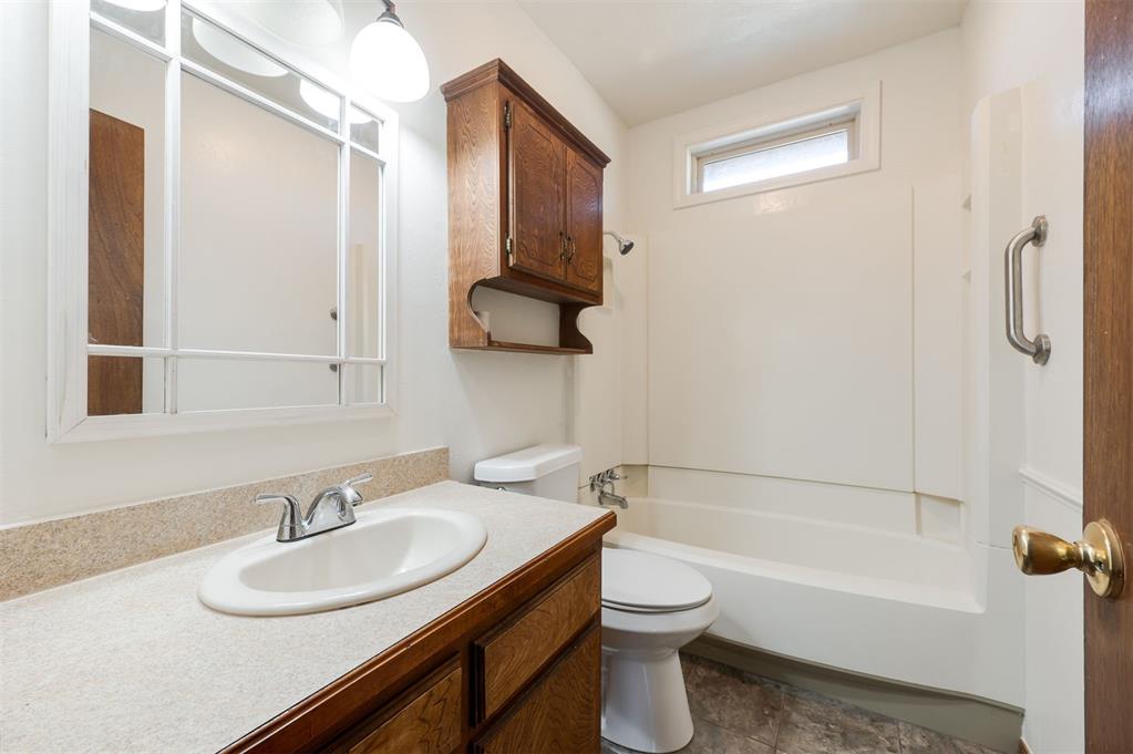 330348 E 1010 Road Property Photo 23
