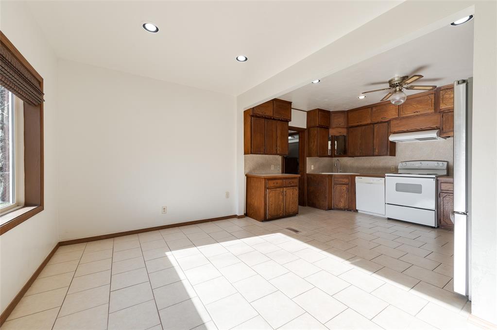 330348 E 1010 Road Property Photo 28