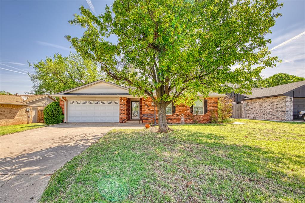120 Peggy Drive Property Photo 1