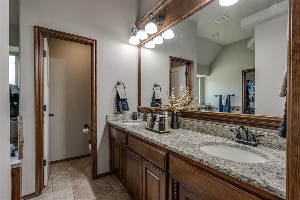 1716 Nw 196th Street Property Photo 24