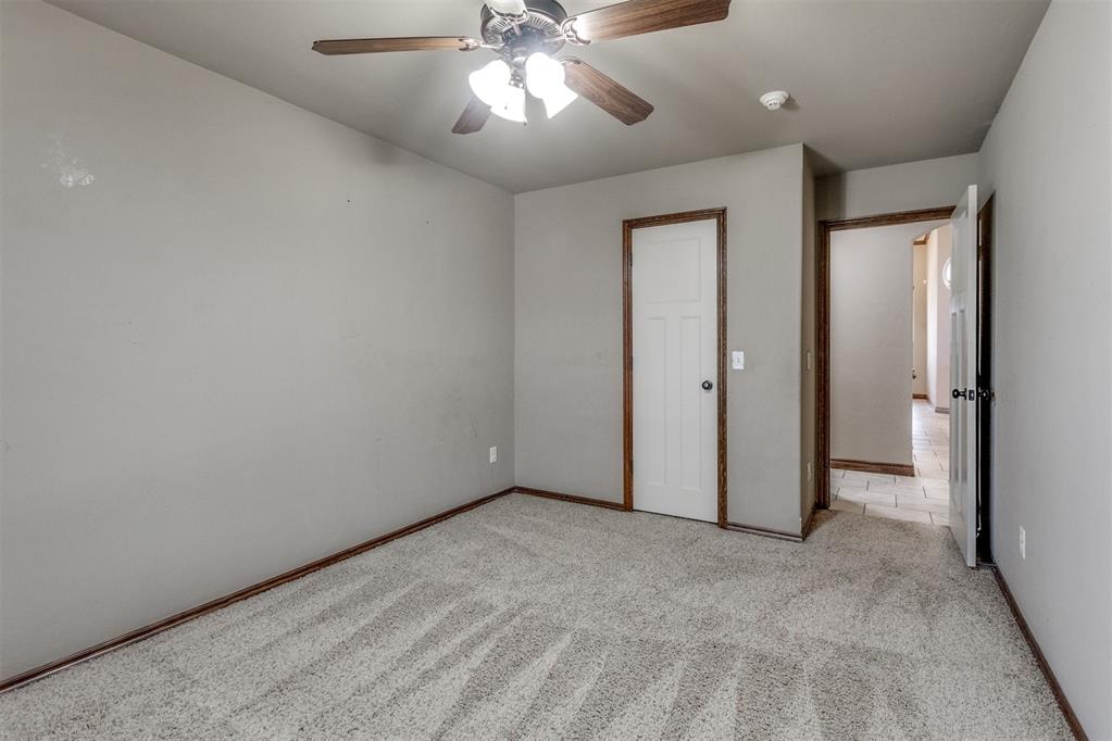 1716 Nw 196th Street Property Photo 35