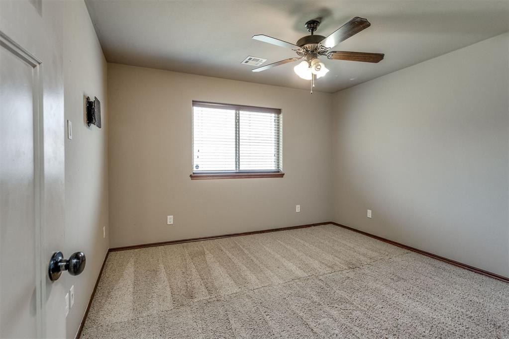 1716 Nw 196th Street Property Photo 39