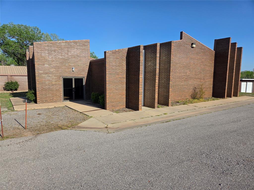 1307 N Glenn English Street Property Photo