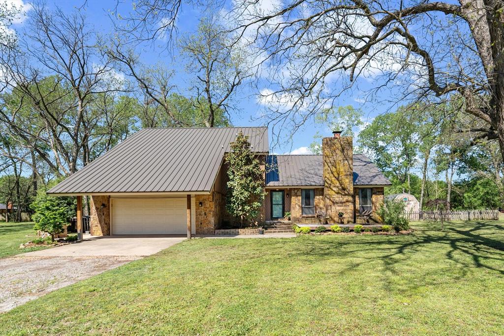 2 Pecan Ridge Property Photo