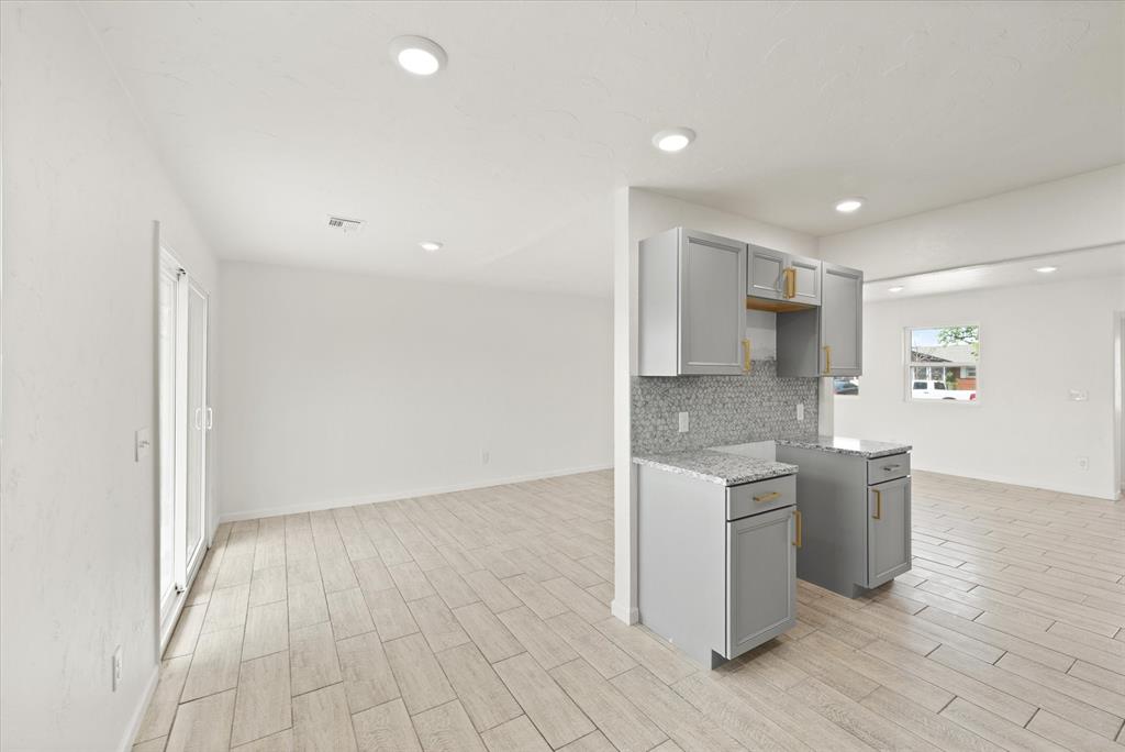 1428 Sw 61st Terrace Property Photo 4