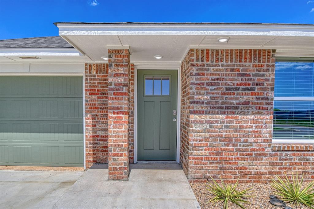 2719 Varenna Court Property Photo 3