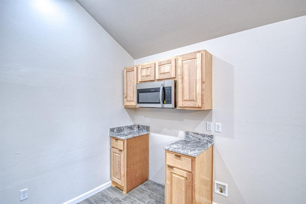 2719 Varenna Court Property Photo 11
