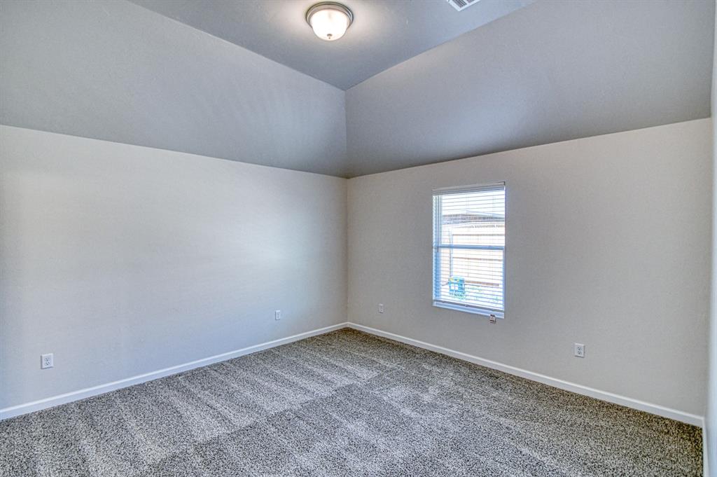 2719 Varenna Court Property Photo 12