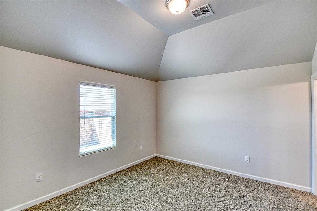 2722 Clifton Terrace Property Photo 14