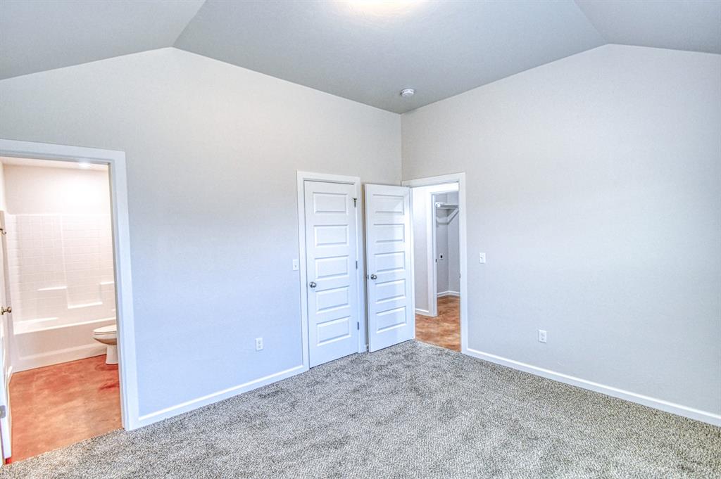 2722 Clifton Terrace Property Photo 15