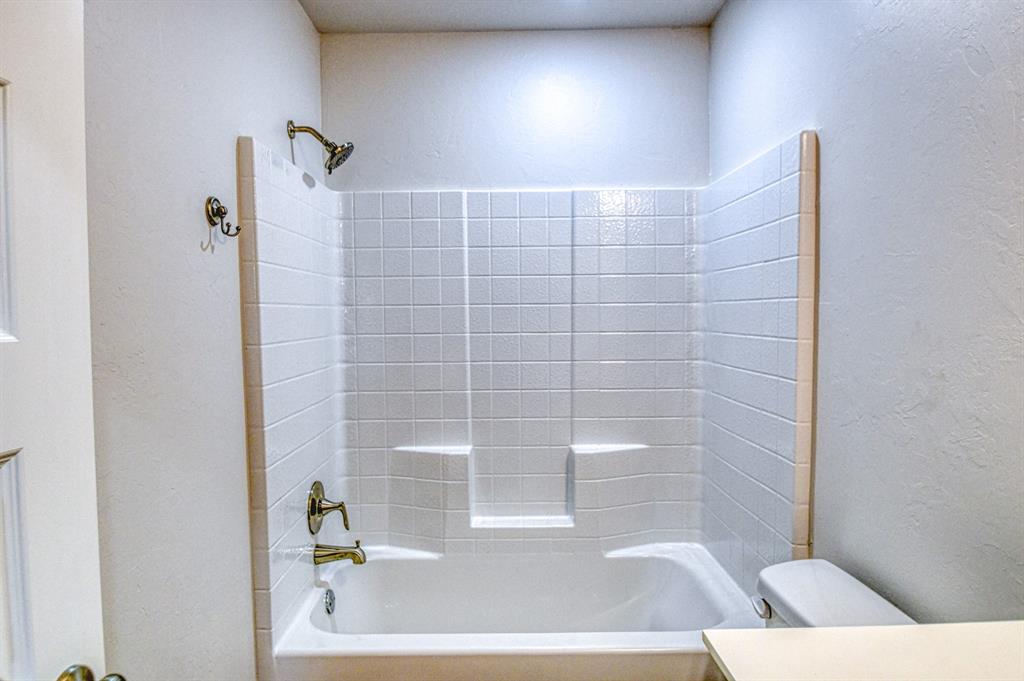 2722 Clifton Terrace Property Photo 22