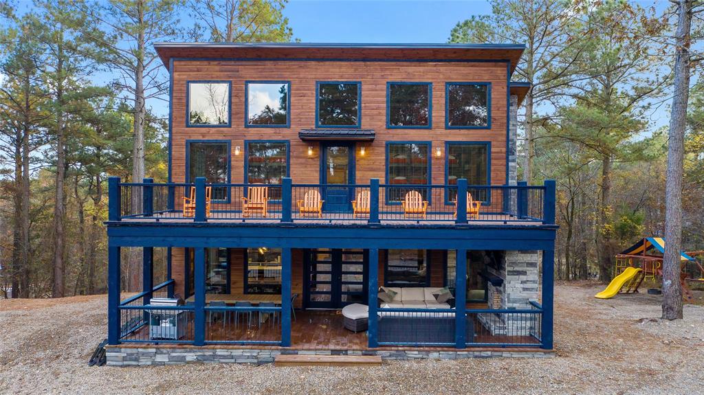 1221 Pine Hills Rd Road Property Photo