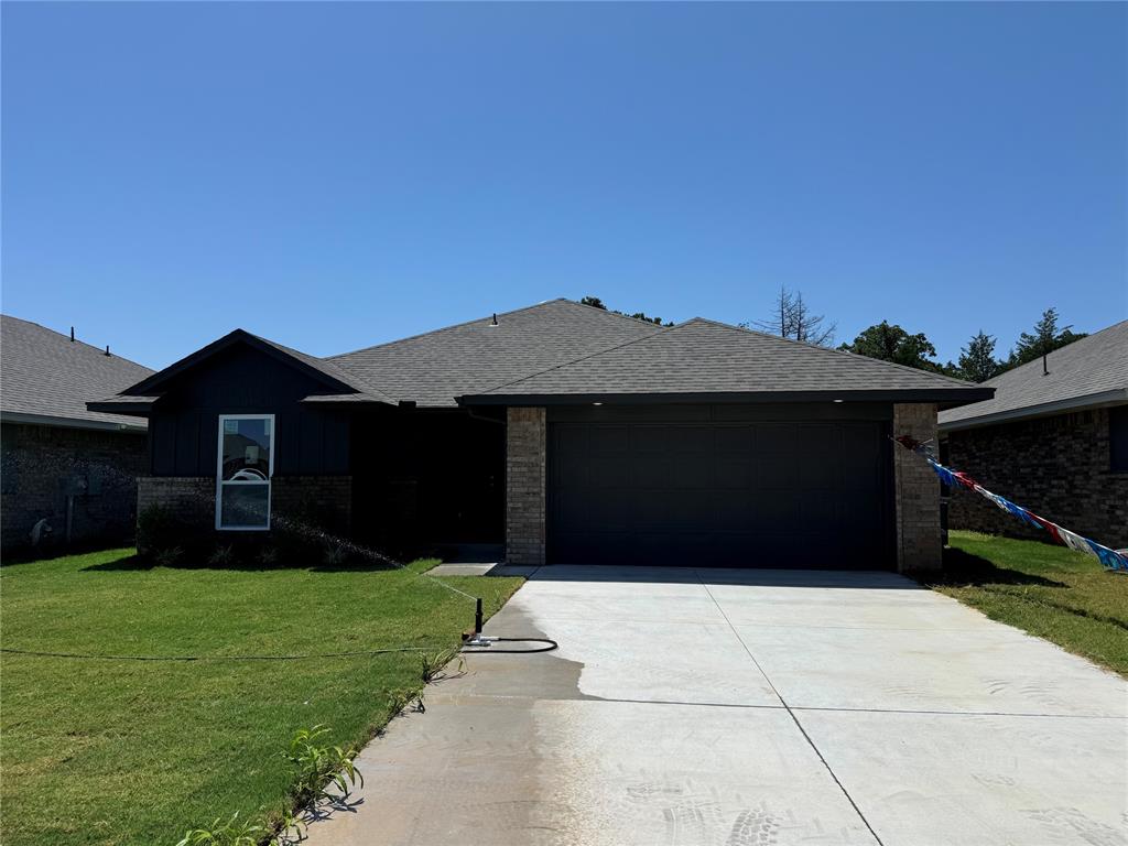 20640 Brush Creek Boulevard Property Photo 1
