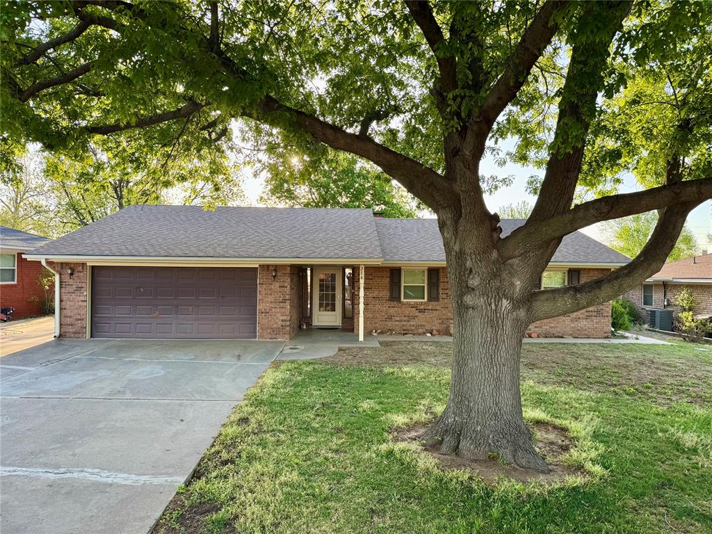 716 N Brewer Avenue Property Photo