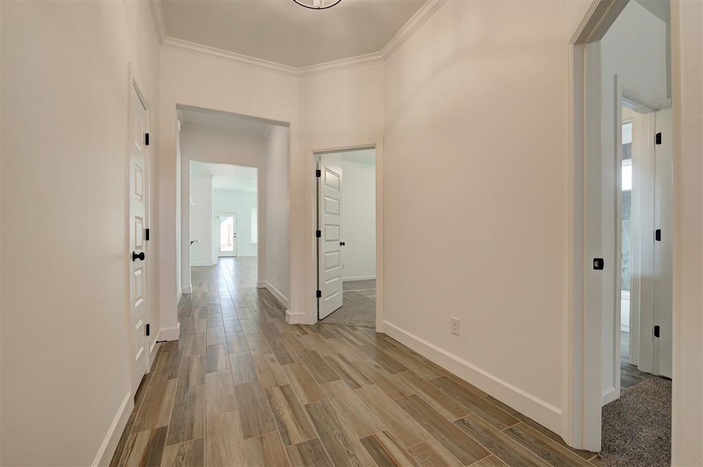 3400 Slate River Drive Property Photo 7