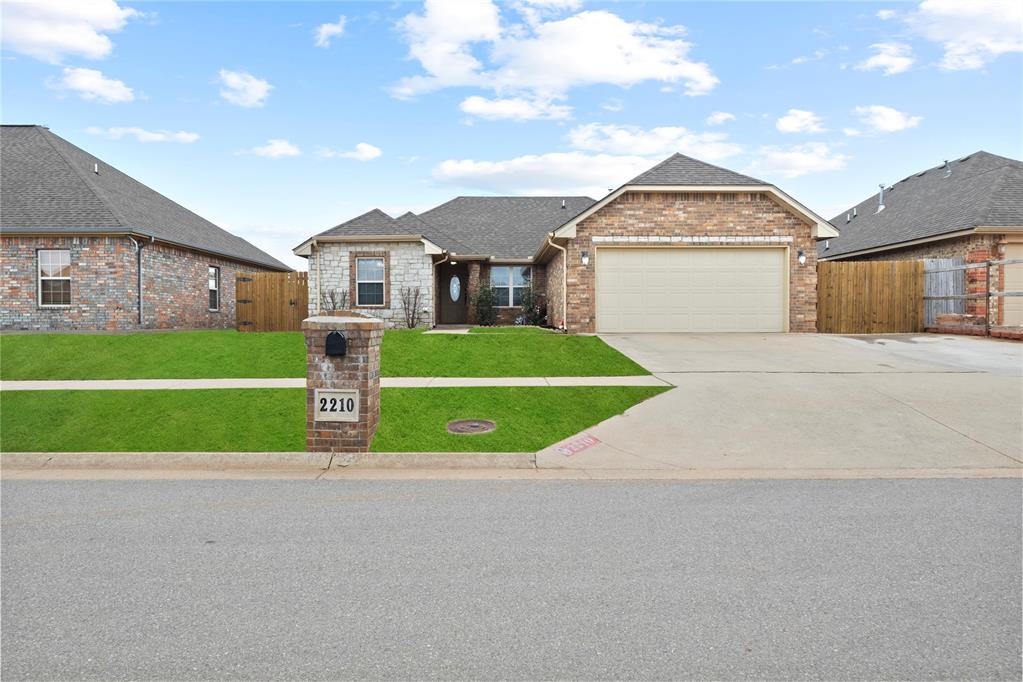 2210 Valley View Road Property Photo