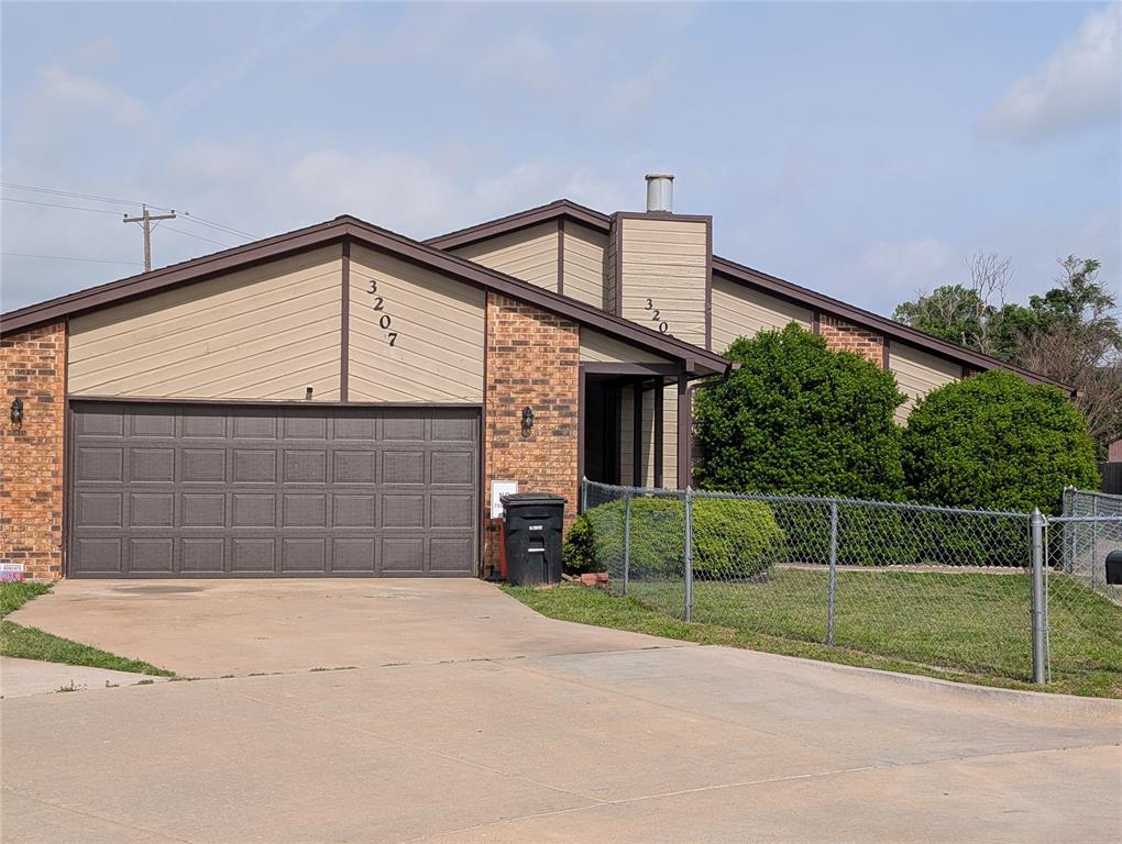 3207 Lois Arlene Circle Property Photo 1