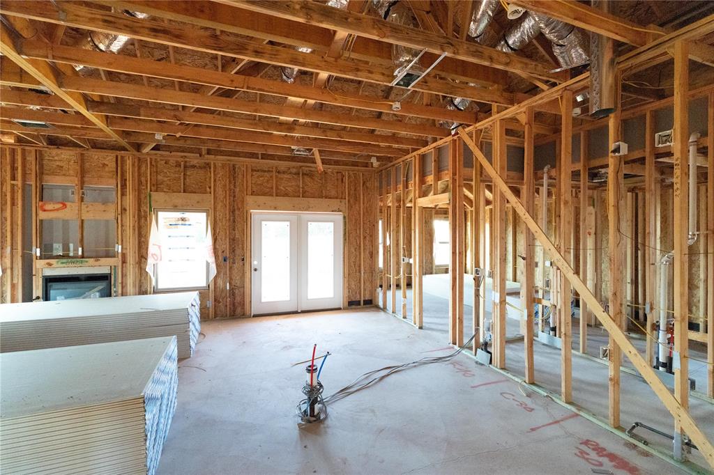 8209 Mountain Oak Drive Property Photo 1