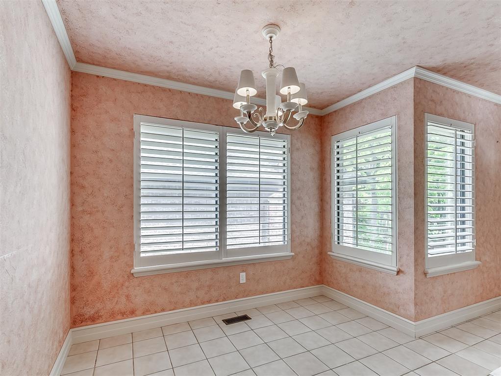13504 Fox Creek Drive Property Photo 20