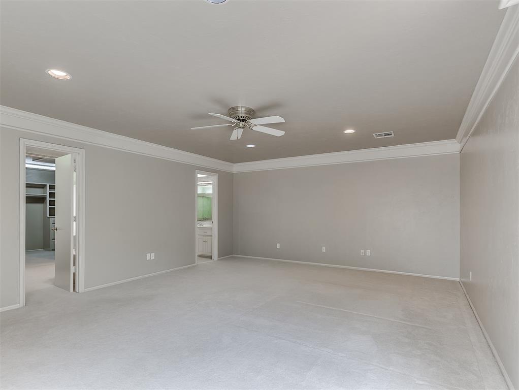13504 Fox Creek Drive Property Photo 26