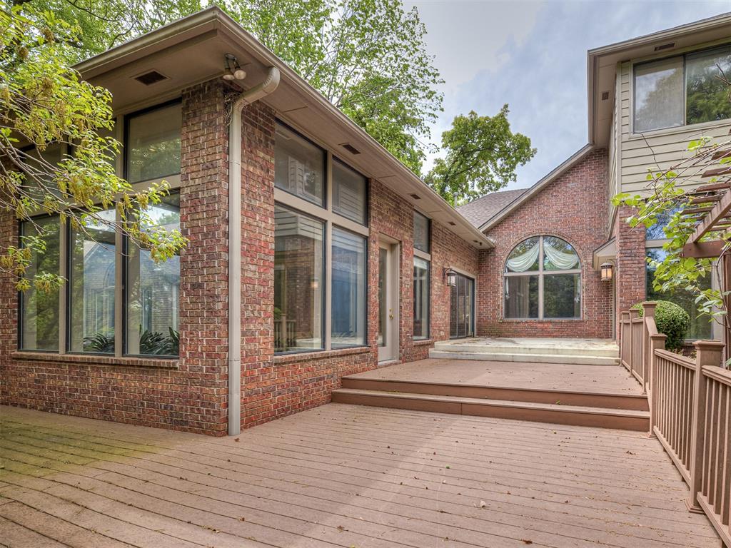 13504 Fox Creek Drive Property Photo 37