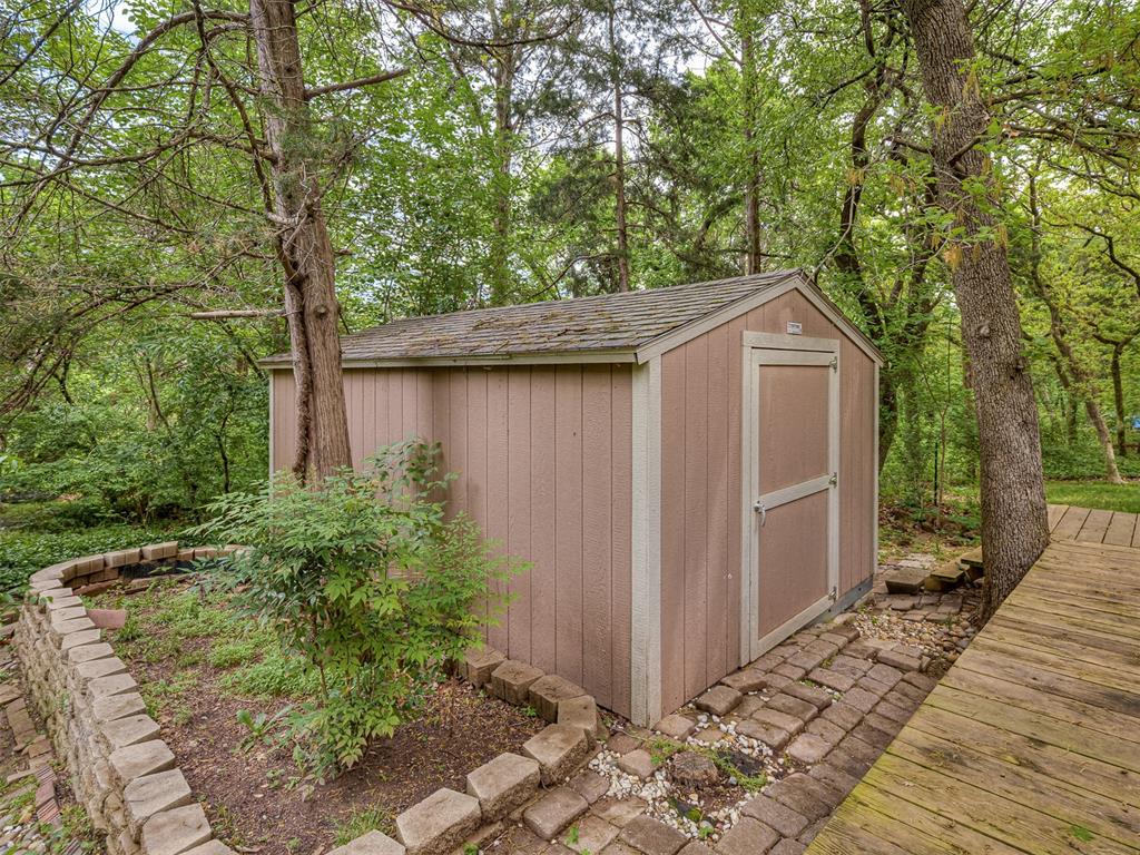 13504 Fox Creek Drive Property Photo 42