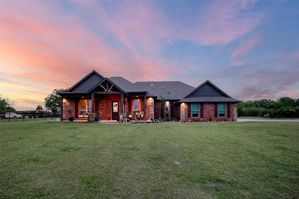 15740 230th Street Property Photo 1
