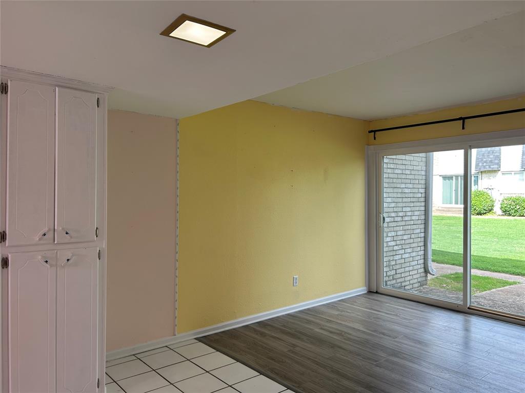 215 Justin Drive Property Photo 16