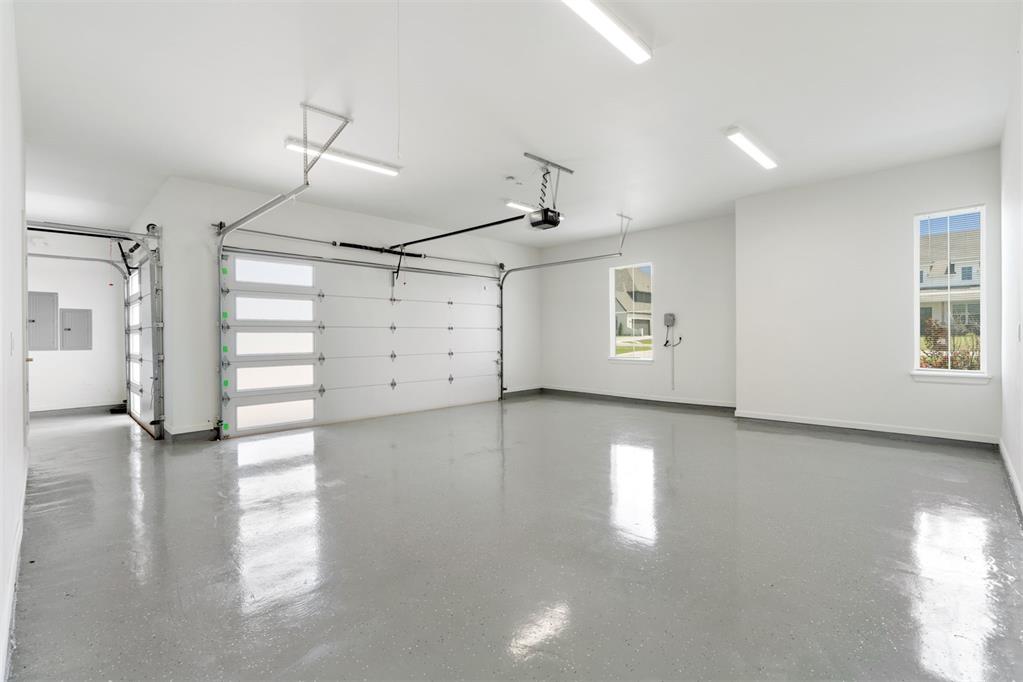 1233 Collis Court Property Photo 39