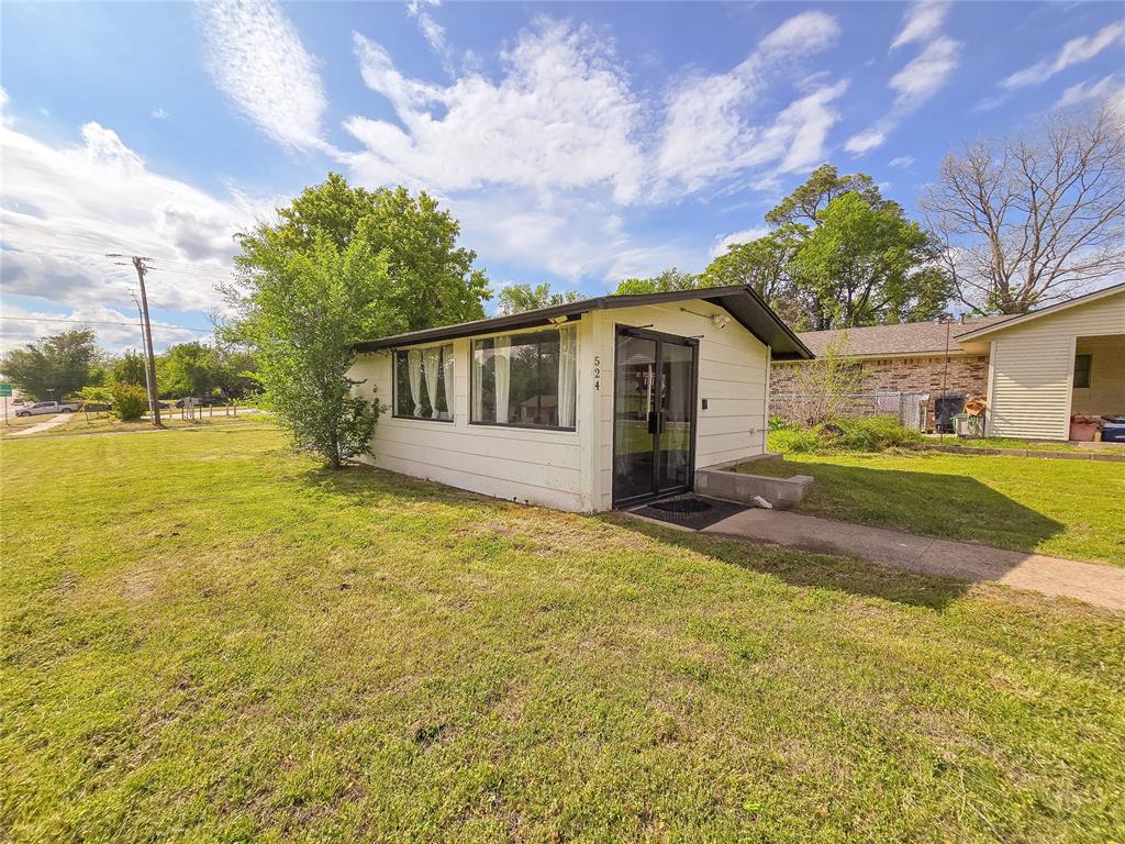 524 S Louisa Street Property Photo
